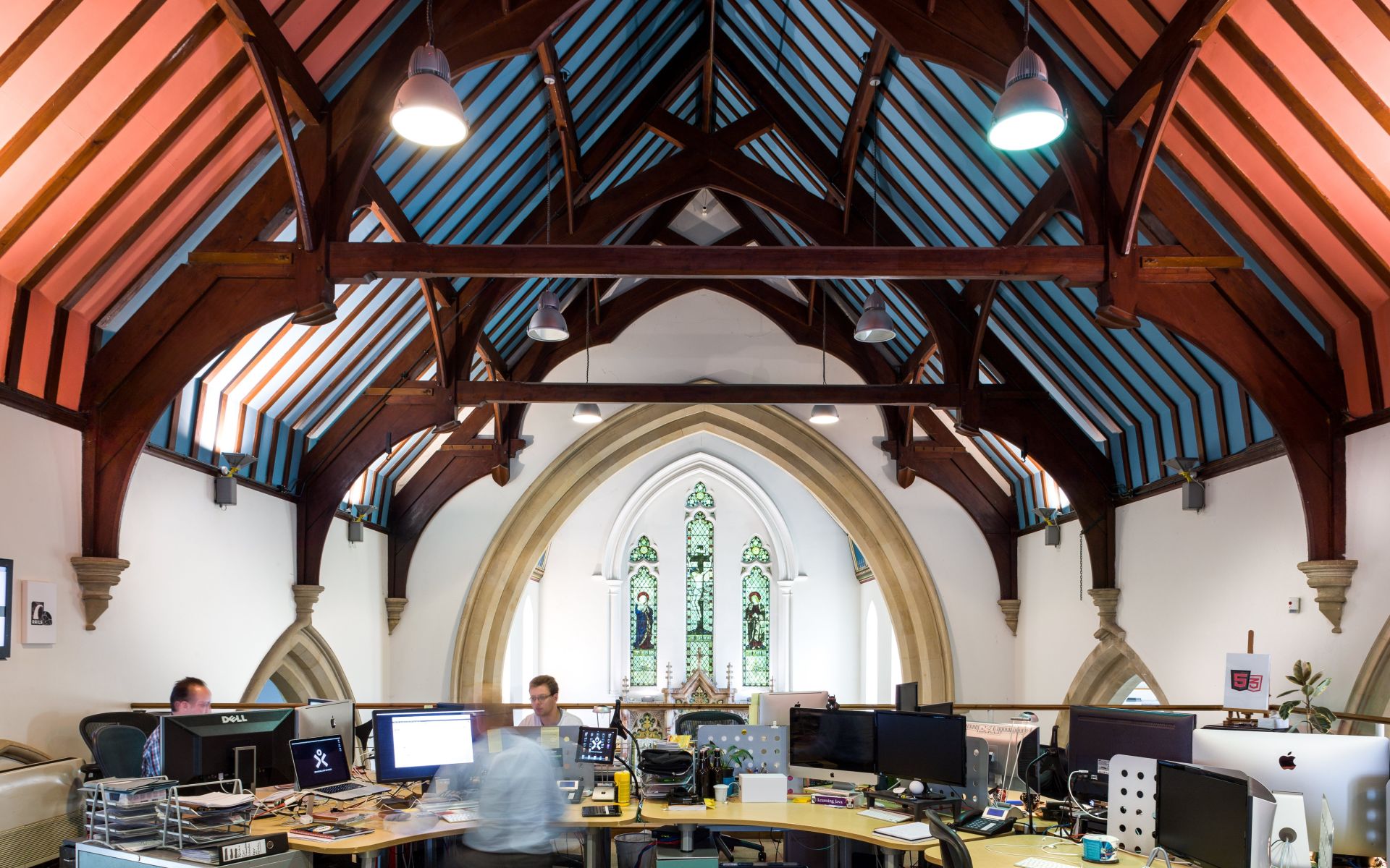 Reigate Road, Leatherhead, TF6 5