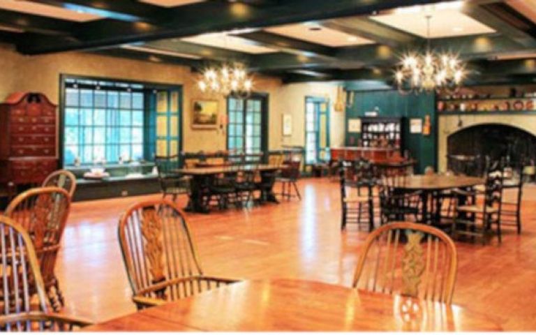 1 Liberty Lane East, 3842